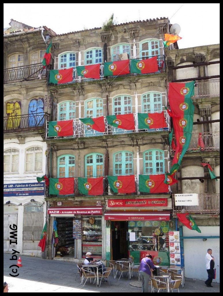 21.07.14 Porto Haus Flaggen
