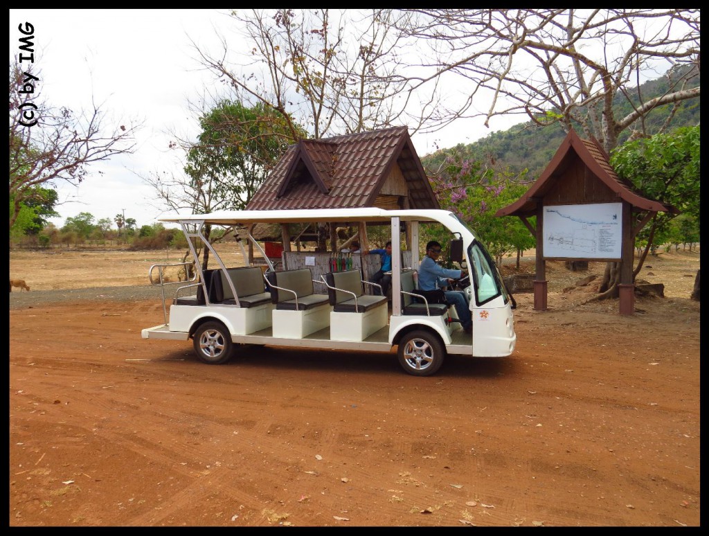 26.07.14 Golfwagen Vat Phou