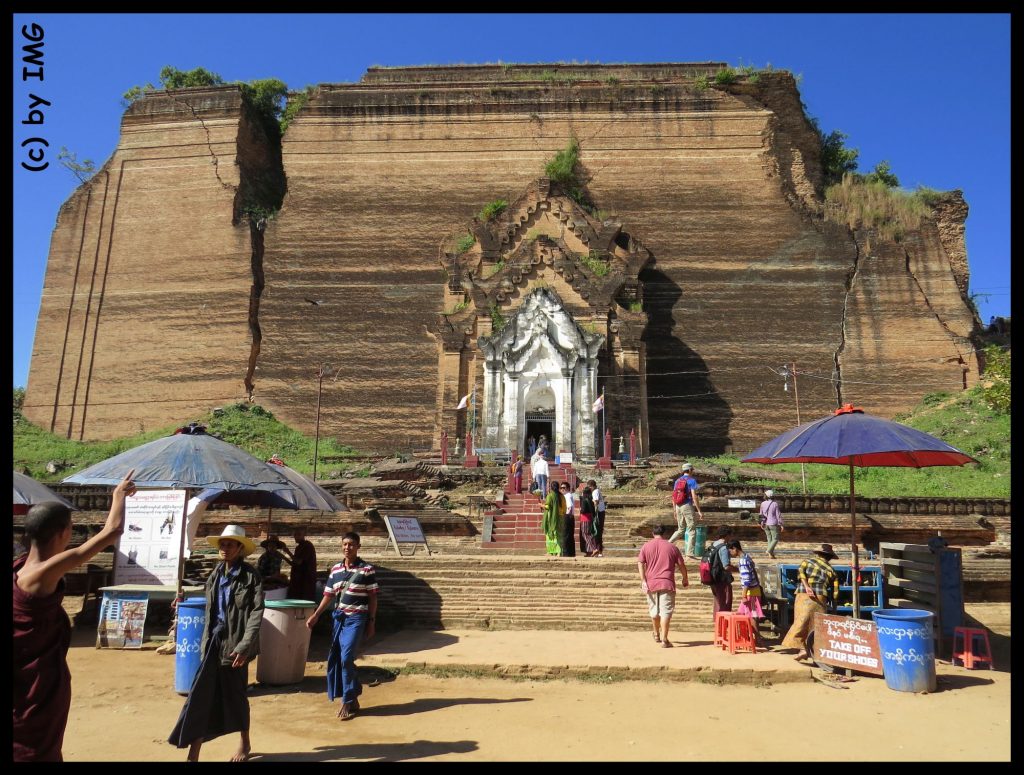 Myanmar Mingun Glocke Tempel Irrawaddy Bootsfahrt