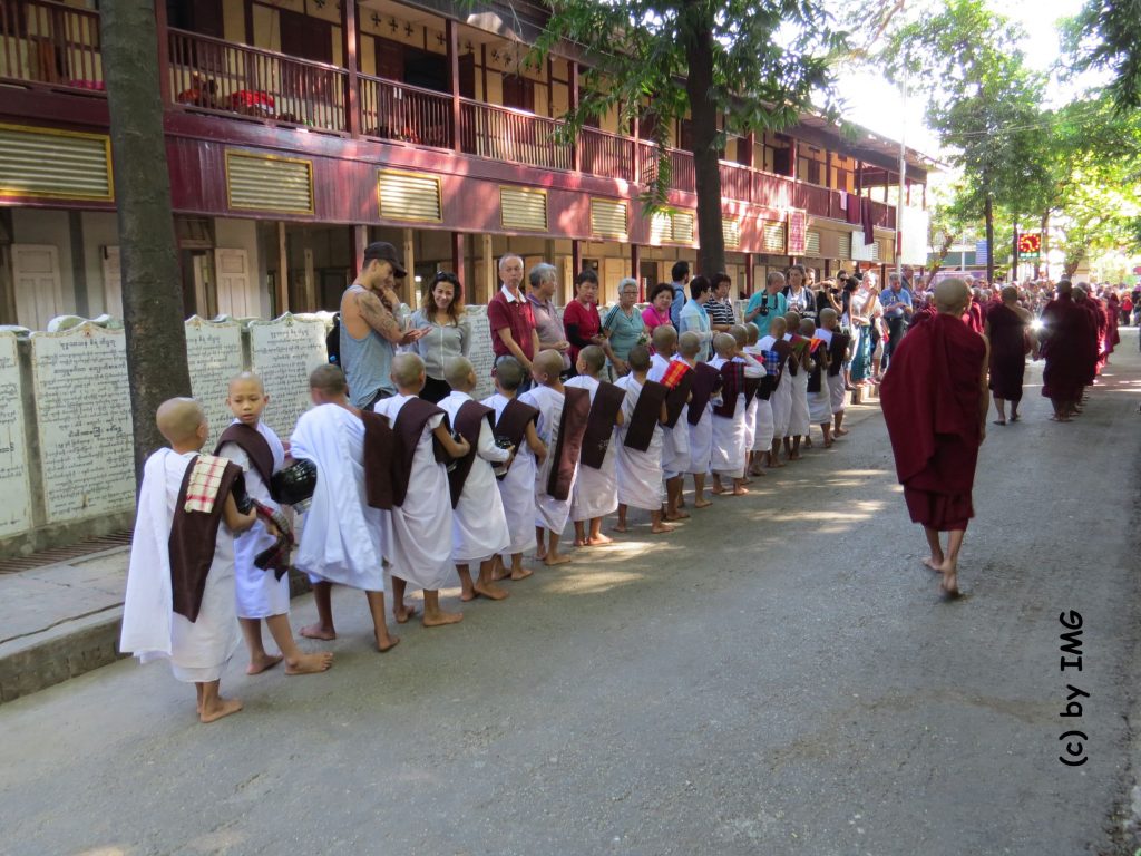 Mönche Myanmar Amaraprua
