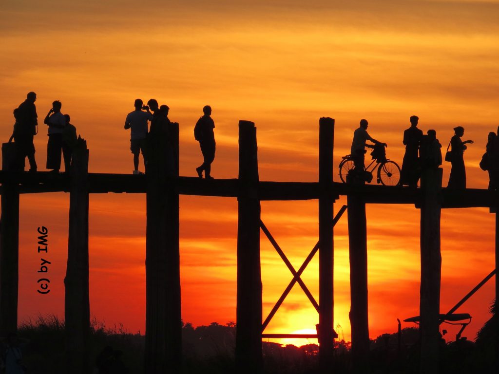 U-Bein-Bridge Brücke Myanmar Sunset