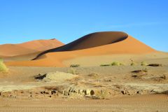 sonnenaufgang-sossusvlei-namibia-duenen-sand-14