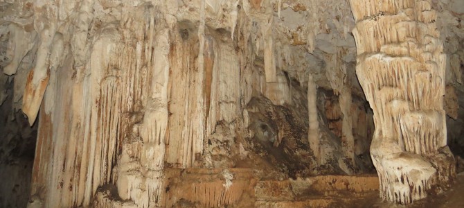 Thailand – Die Höhle von Tham Lod